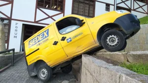 Collorau Imagem carro dos correios