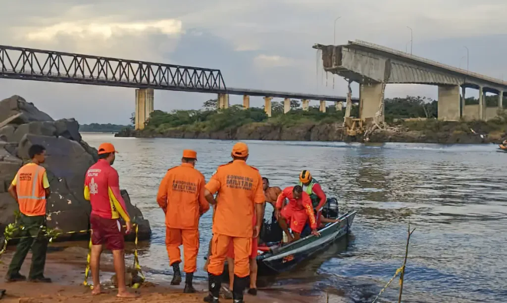 collorau imagem de ponte cai no maranhao