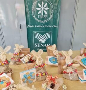 collorau imagem artesanato gratuito itu