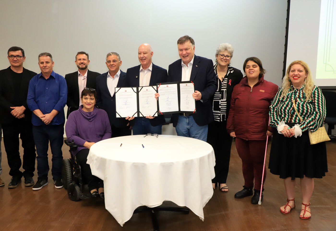 collorau imagem itu inclusao pauta