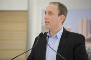 rodrigo manga imagem collorau