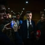 França: Prefeito chanteageou vice com vídeo erótico - 01/12/2025 - portal Collorau