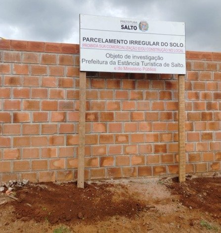 placa prefeitura salto imagem collorau