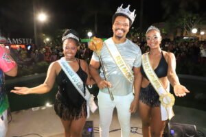 carnaval itu imagem collorau