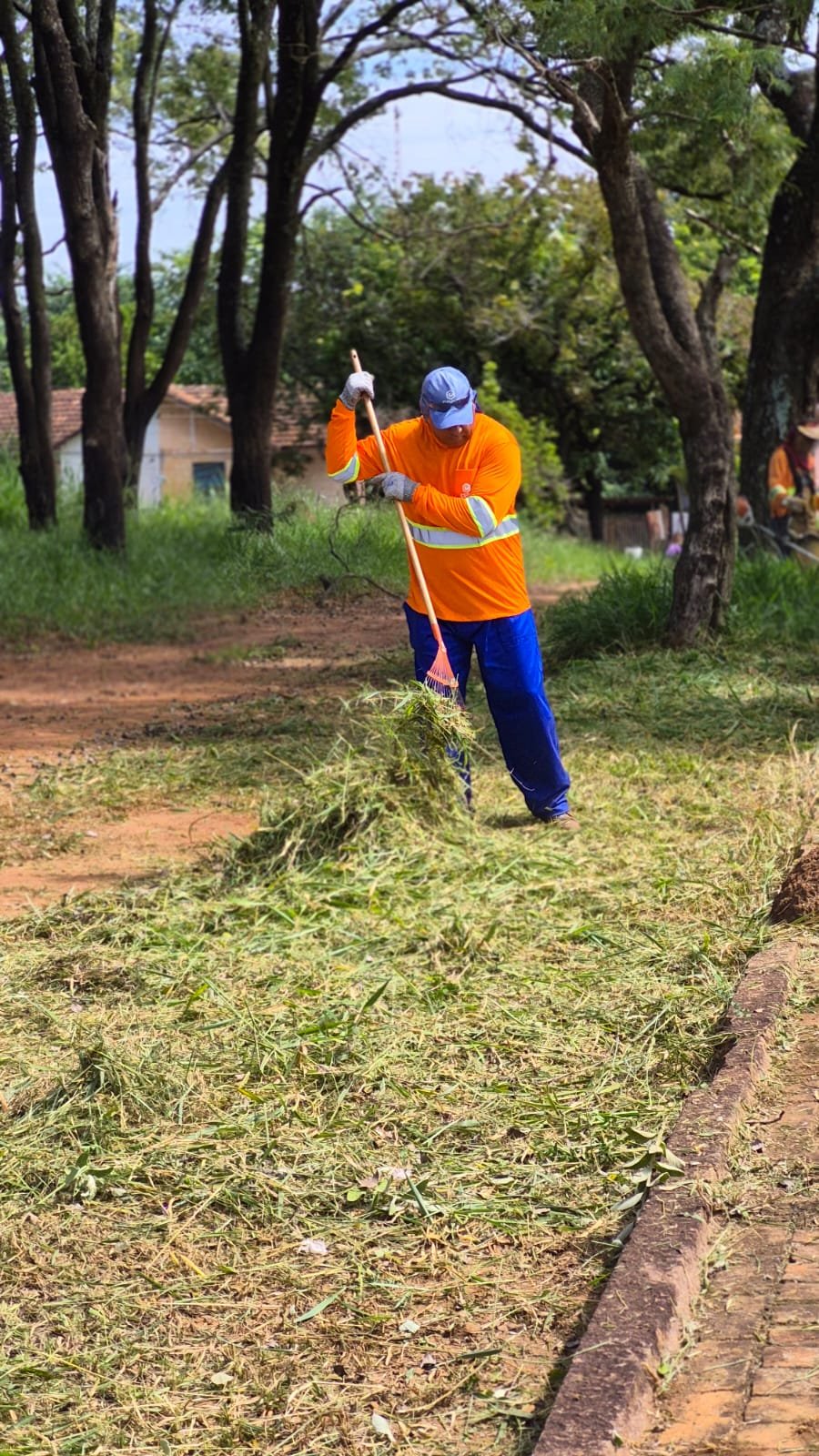 Igreja Pirapitingui imagem collorau