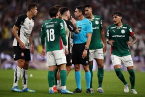 Corinthians empata clássico com Palmeiras imagem collorau